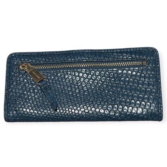 Cole Haan Blue Embossed Wallet - Picture 4 of 7